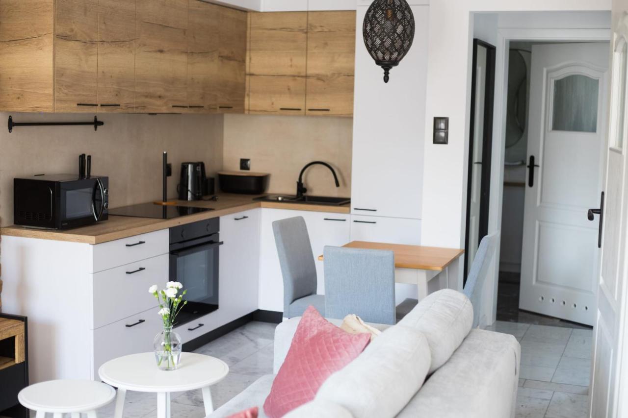Apartament Mietowy Rumianek Lwowek Exterior foto